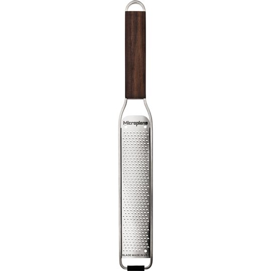 Microplane Master Rivjärn Zester Valnötshandtag