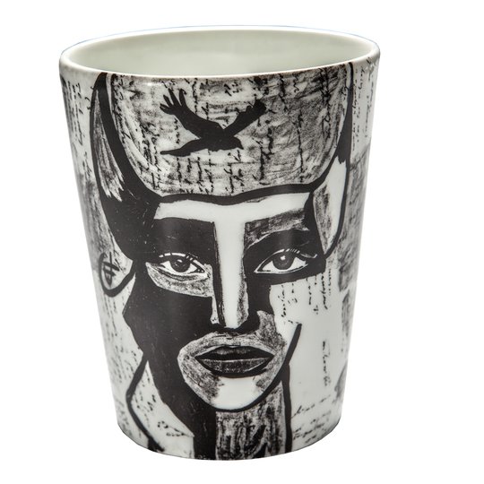 Carolina Gynning - Mugg Protect Me Svartvit 30 cl