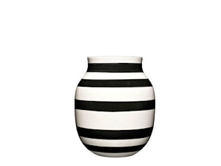 Omaggio Vas Svart 20 cm