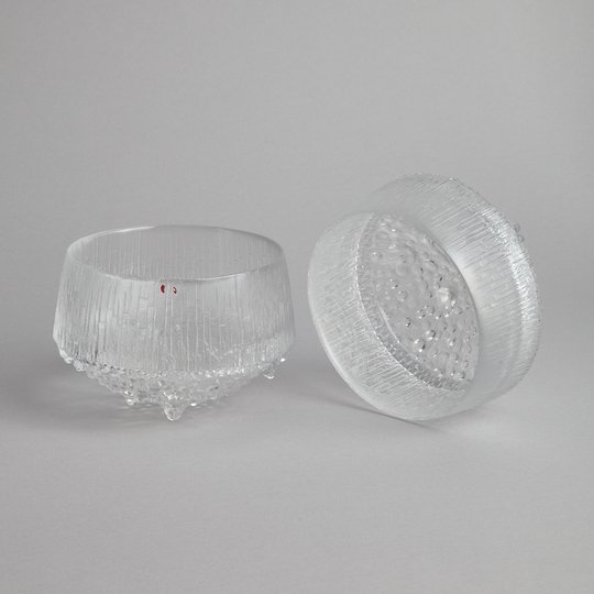 Iittala - SÅLD "Ultima Thule" Salladsskål 2 st