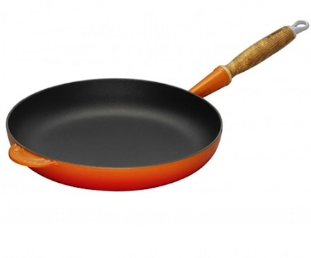 Stekpanna Gjutjärn med Trähandtag Volcanic 28 cm