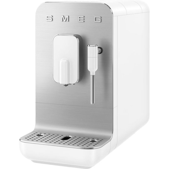 Smeg BCC02WHMEU espressomaskin med mjölkskummare